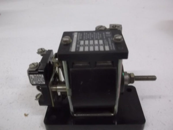 ALLEN BRADLEY 809-A06E SER. A INSTANTANEOUS TRIP RELAY UNMP