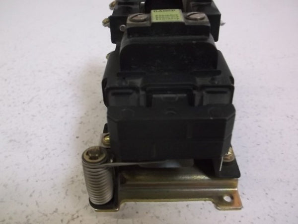 ALLEN BRADLEY 700-B331A1 SER. A HEAVY DUTY RELAY 10AMP UNMP