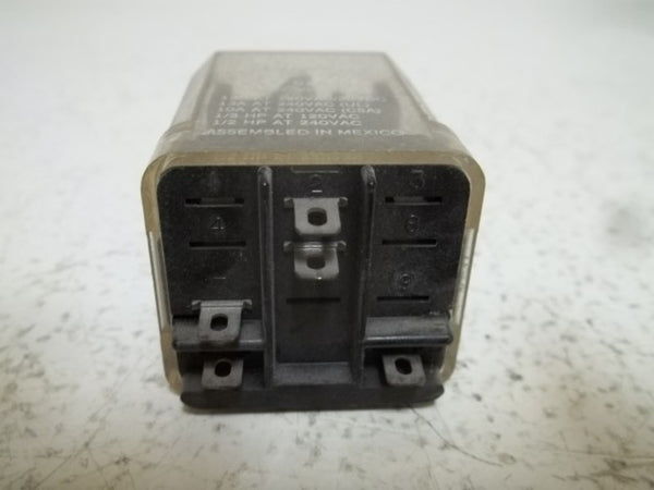 LOT OF 2 DAYTON 5X835 RELAY 13A 28VDC UNMP