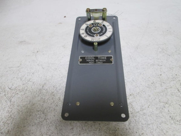 SQUARE D 8991-AT0-14 TIMING RELAY ASSEMBLY NSMP