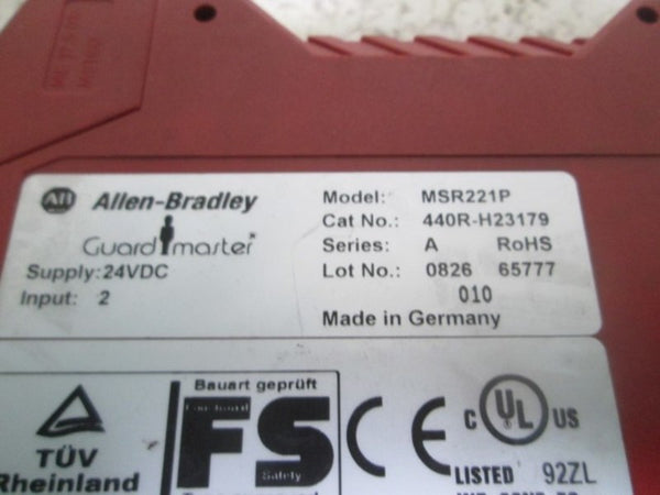 ALLEN BRADLEY 440R-H23179 SER. A MODULAR MONITORING SAFETY RELAY UNMP