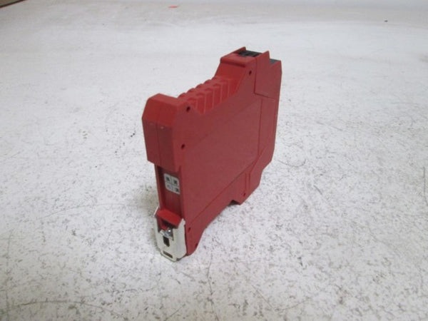 ALLEN BRADLEY 440R-H23179 SER. A MODULAR MONITORING SAFETY RELAY UNMP