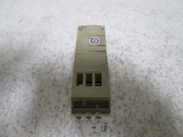 WEIDMULLER EGO-4-110V RELAY MODULE SIN RAIL MOUNT UNMP