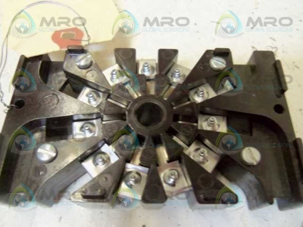LOT OF 6 AMPHENOL 146-817 RELAY SOCKET UNMP