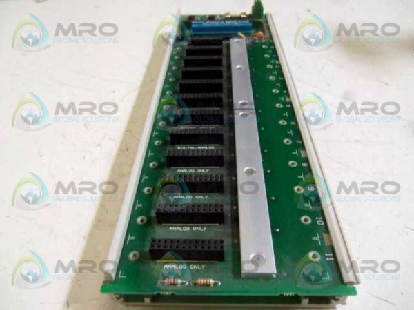OPTO 22 SNAPB12M MODULE MOUNTING RACK UNMP