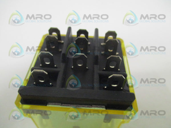 IDEC RR3B-UL RELAY 24VDC  NSNP
