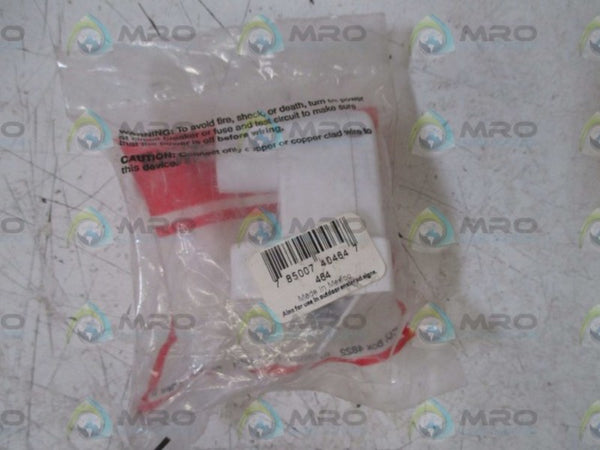 PASS & SEYMOUR 464 FLUORESCENT LAMPHOLDER SOCKET NSNP IN A FACTORY BAG