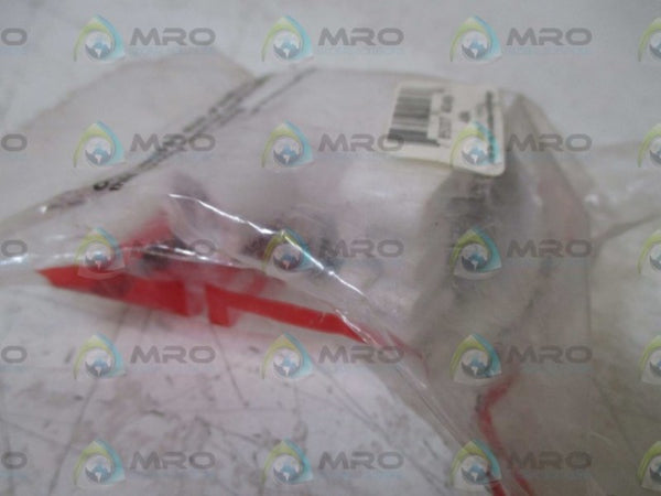 PASS & SEYMOUR 464 FLUORESCENT LAMPHOLDER SOCKET NSNP IN A FACTORY BAG