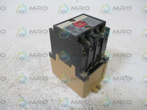 ALLEN BRADLEY 700-P400A4 SER.B RELAY 120V UNMP