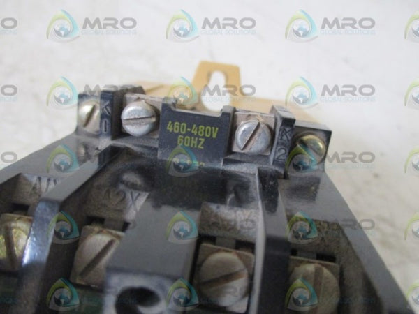 ALLEN BRADLEY 700-P400A4 SER.B RELAY 120V UNMP
