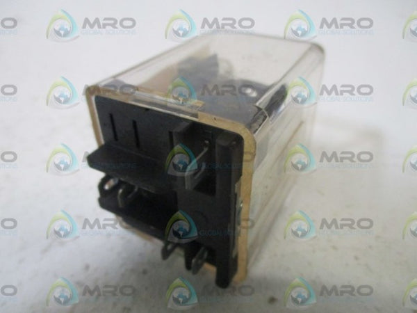 LOT OF 2 EAGLE SIGNAL 30E1CA240 RELAY NSNP
