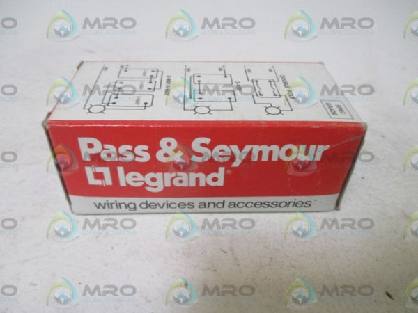 LOT OF 2 PASS & SEYMOUR IG L22 20R SINGLE RECEPTACLE NSMP