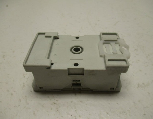 ALLEN BRADLEY 700-HN100 RELAY SOCKET SER. D UNMP