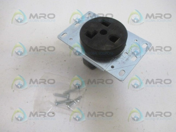 PASS & SEYMOUR 3802 POWER OUTLET 30A 125V NSMP