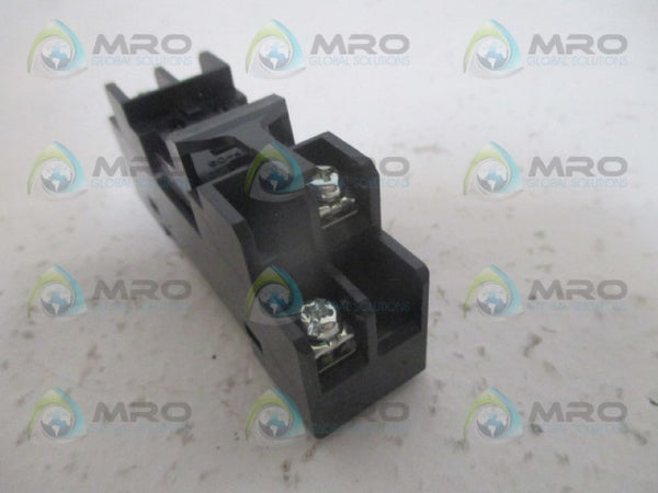 OMRON P2RF-05 RELAY SOCKET 10A/250V NSNP