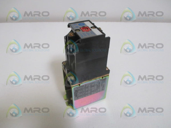 ALLEN BRADLEY 700DC-P600Z24 SER.A AC RELAY (AS PICTURED) UNMP