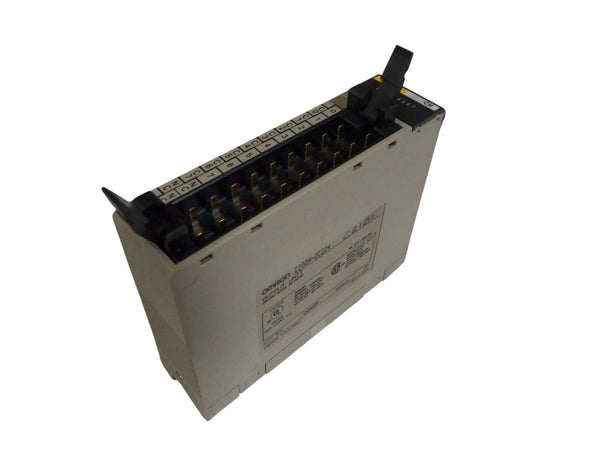 OMRON C200H-OC224 OUTPUT MODULE 8POINT RELAY AS IS