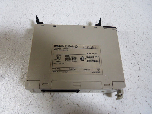 OMRON C200H-OC224 OUTPUT MODULE 8POINT RELAY AS IS