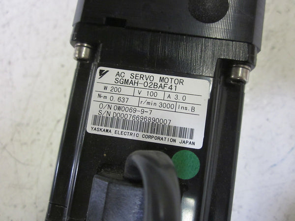 THOMAS MICRON 42-114332-8248 GEARHEAD W/ YASKAWA SGMAN-02BAF41 MOTOR UNMP