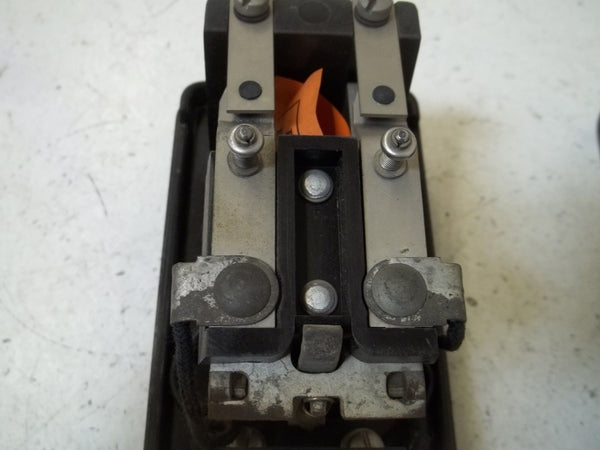 WESTINGHOUSE 1155695 AUXILIARY RELAY 460V 50-60 CYCLES UNMP