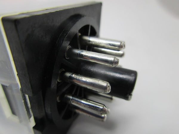 OMRON MK3PN-5-I RELAY 10A 250VAC UNMP