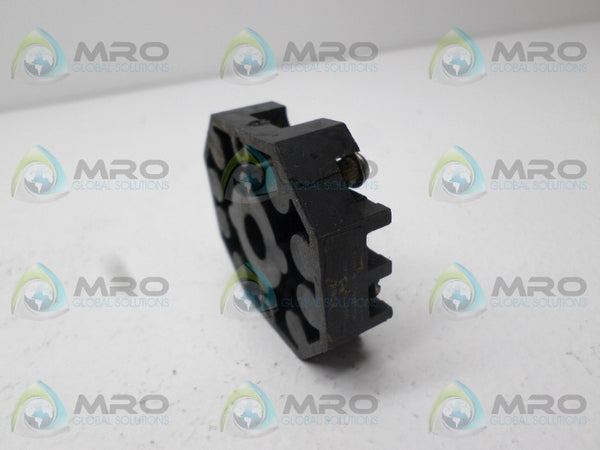 CUSTOM CONNECTOR RB08 RELAY SOCKET UNMP