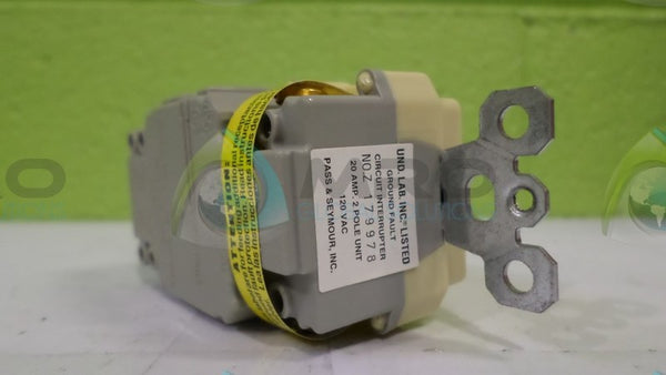 PASS & SEYMOUR 1591-I DUPLEX RECEPTACLE NSMP