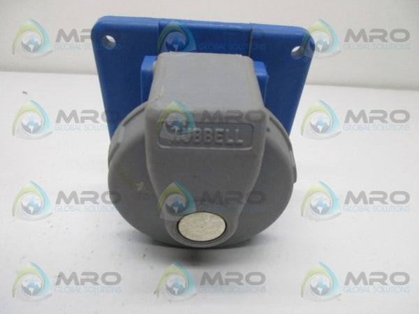 HUBBELL 320R6W SERVICE OUTLET RECEPTACLE UNMP
