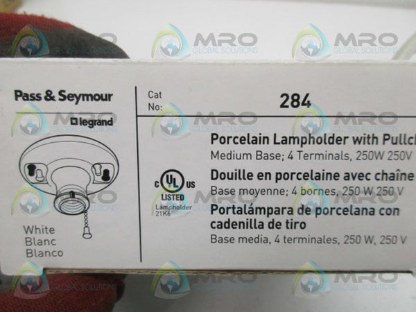 PASS & SEYMOUR 284 PORCELAIN LAMPHLDR PULLCHAIN NSMP