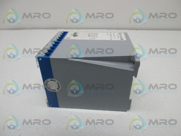 SCHLEICHER SNO-3001-17 SAFETY RELAY NSNP