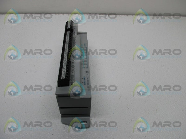 ALLEN BRADLEY 1791-IOBA SER. A DISTRIBUTED I/O 24VDC 16PT NSNP