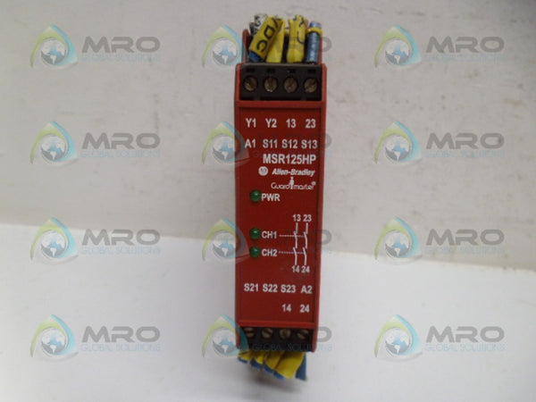 ALLEN BRADLEY 440R-D23171 SER. A GUARD MASTER SAFETY RELAY UNMP