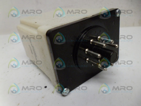 ALLEN BRADLEY 700-HT12BA2 SER. A TIME DELAY RELAY UNMP