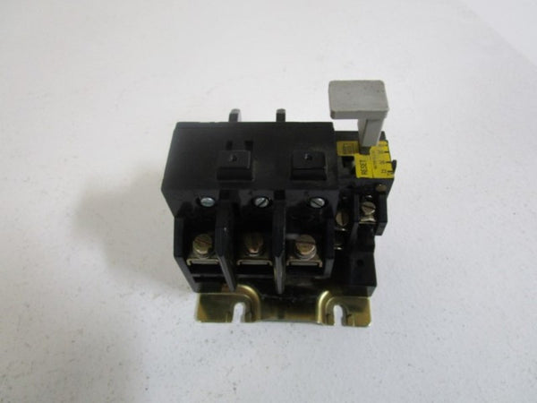 CUTLER-HAMMER THERMAL OVERLOAD RELAY MC305DNB3F SER. A1 UNMP