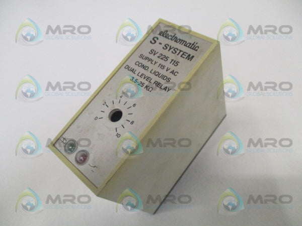 ELECTROMATIC SV225115 LIQUIDS DUAL LEVEL RELAY 115V (AS PICTURED) UNMP