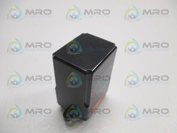 SYRACUSE ELECTRONICS THR12300T TIME DELAY RELAY 1SEC. NSNP