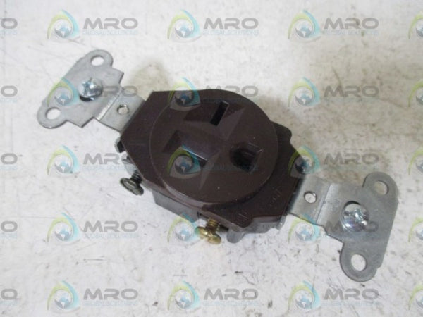 PASS & SEYMOUR 5851-CN SINGLE RECEPTACLE NSMP