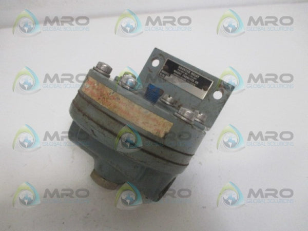 MOORE 61F 7200-/S13BG BOOSTER RELAY UNMP