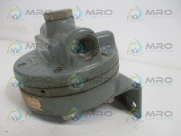 MOORE 61F 7200-/S13BG BOOSTER RELAY UNMP