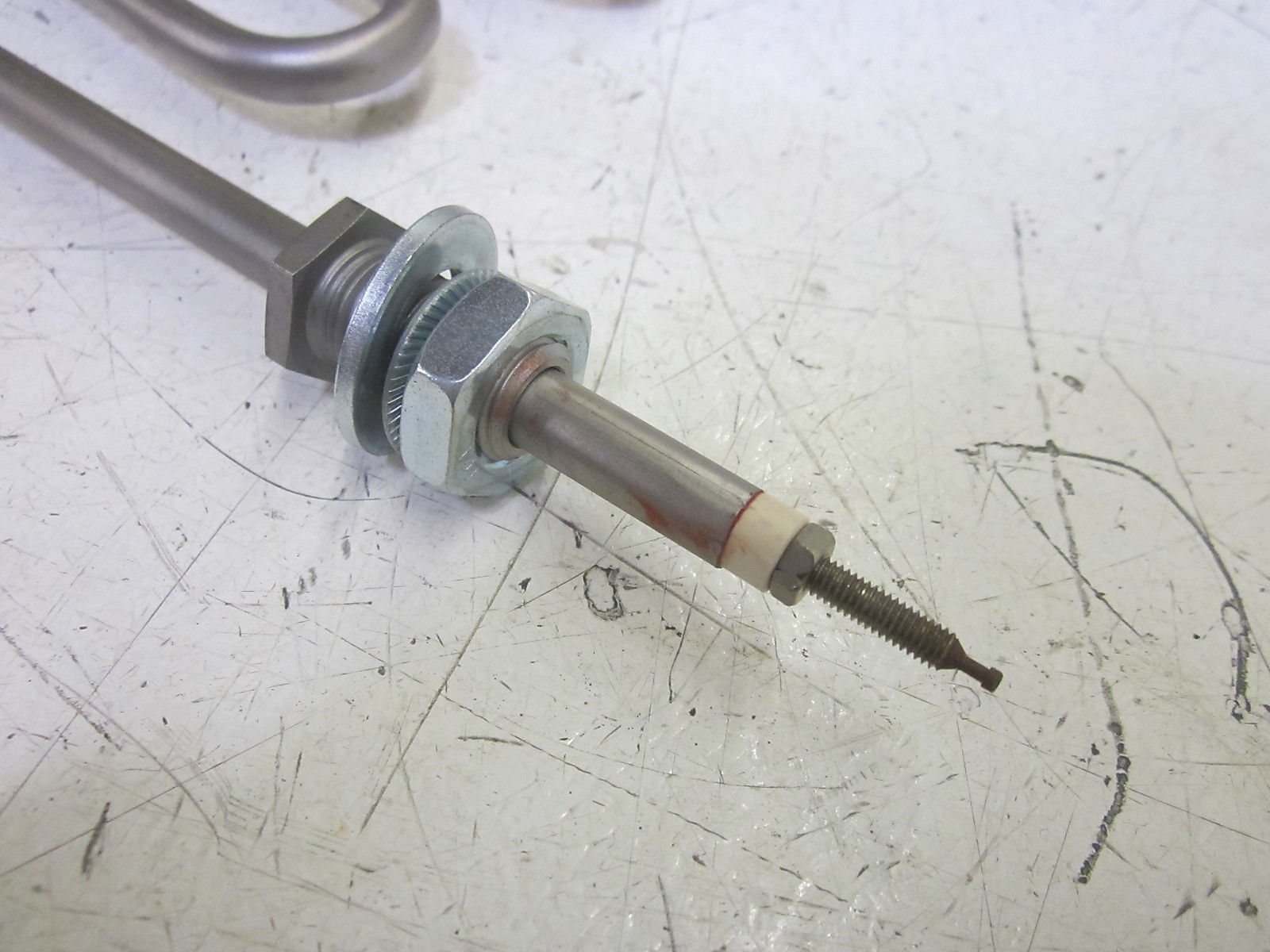 0900119327 RATIATOR TUBULAR HEATING 270V 3000WNSNP