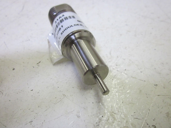 0901116118 SHOULDER BOLT  NSNP