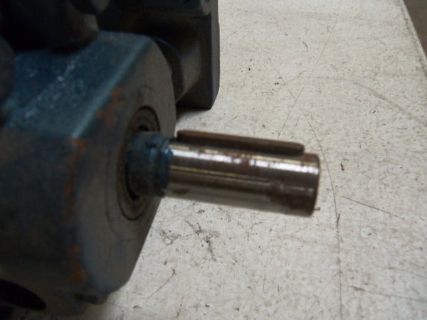 104-586-510 GEAR DRIVE UNMP