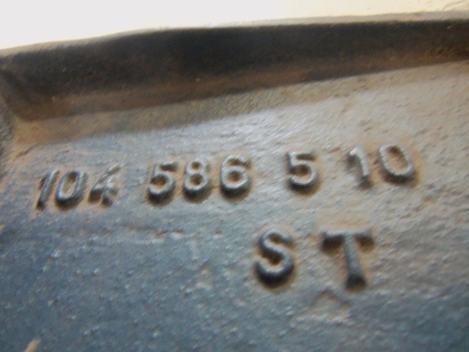 104-586-510 GEAR DRIVE UNMP