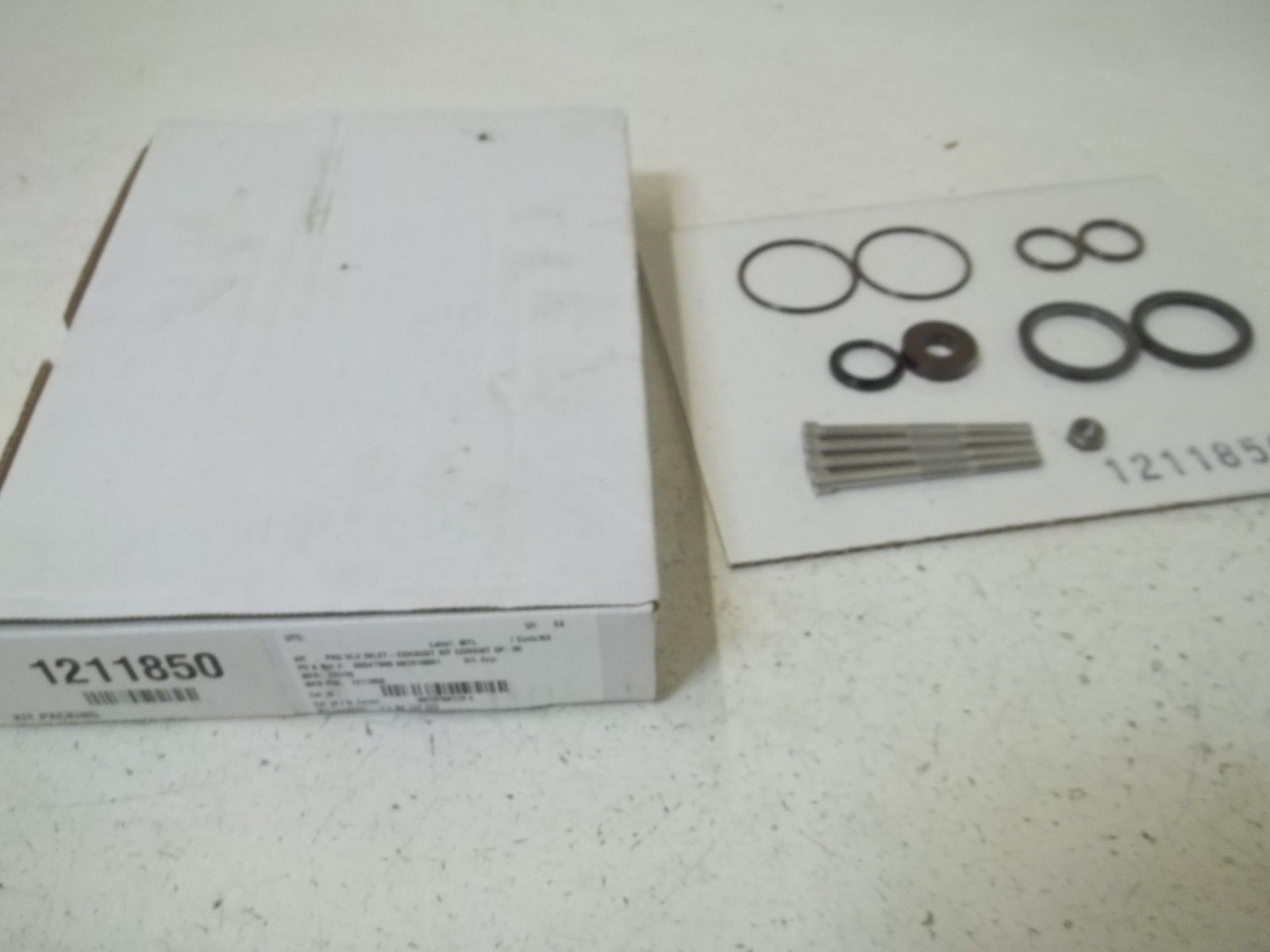 1211850 KIT *NEW IN A  BOX*