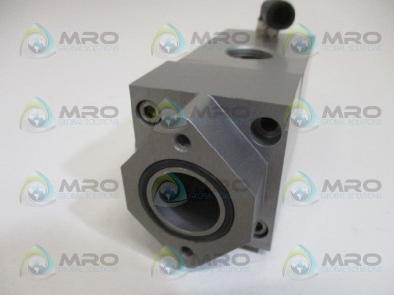 INDUSTRIAL MRO 18705 VENTILATION UPPER VALVE *NEW NO BOX*