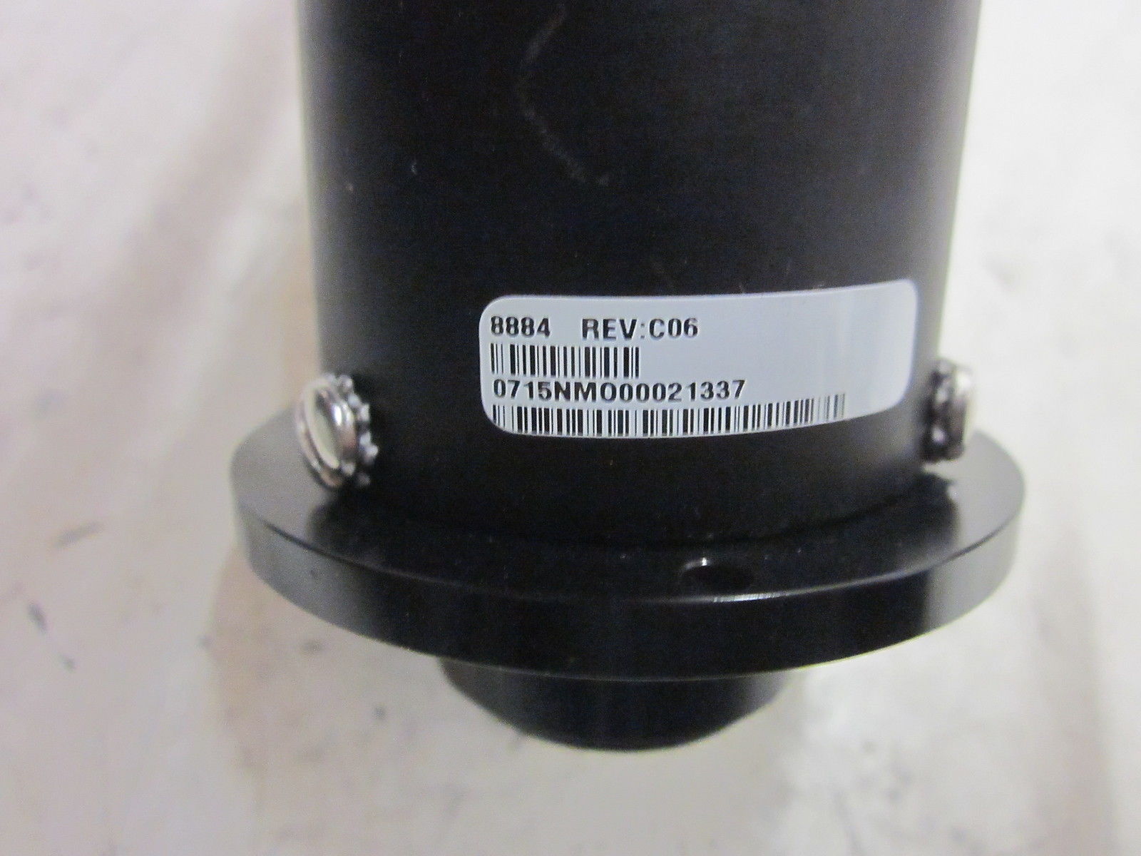 INDUSTRIAL MRO 8884 ENCODER *NEW NO BOX*