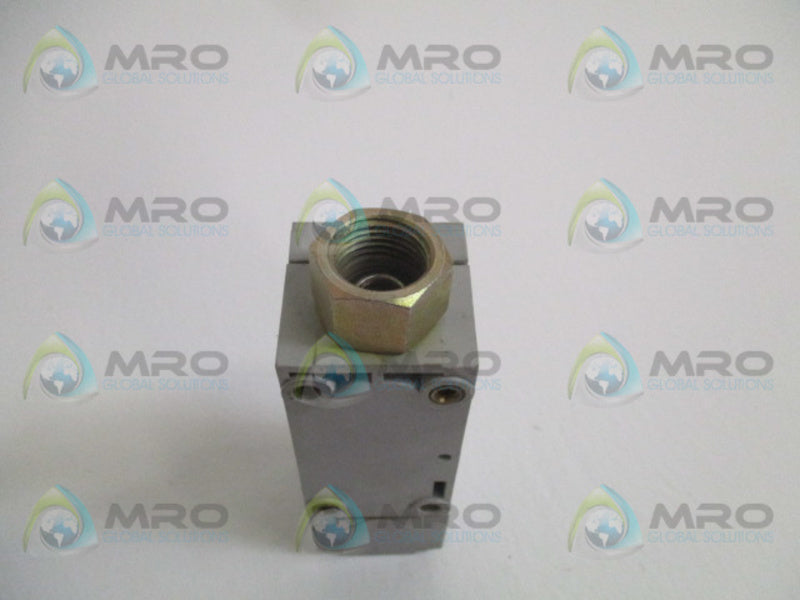 INDUSTRIAL SPARE PART 802PR-LBAJ1 SER. D PROXIMITY LIMIT SWITCH UNMP
