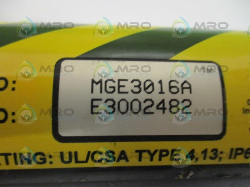 BANNER ENGINEERING MGE3016A MACHINE GUARD SYSTEM UNMP