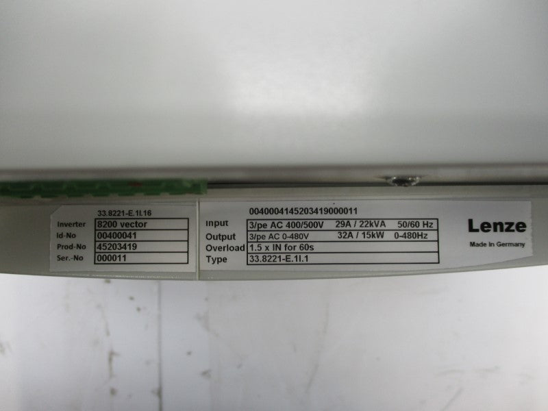 LENZE 33.8221-E.1I.1 400/500VAC 29A NSNP