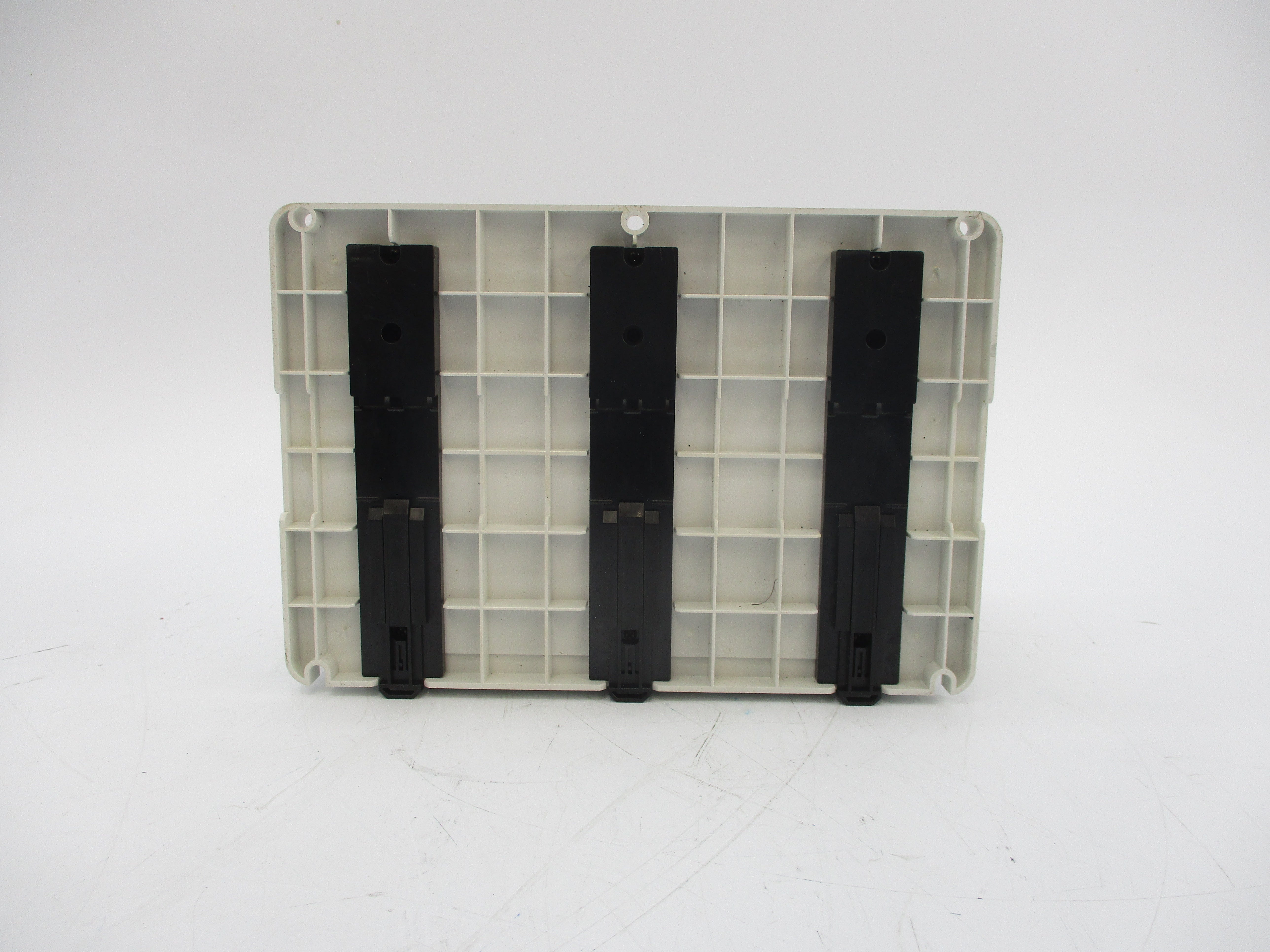 IAI CORP MSC0N-C-5-150A-150A-150A-105A-150A-CC-0-2 230VDC 3.0A NSNP